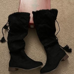 New Fur Black Boots